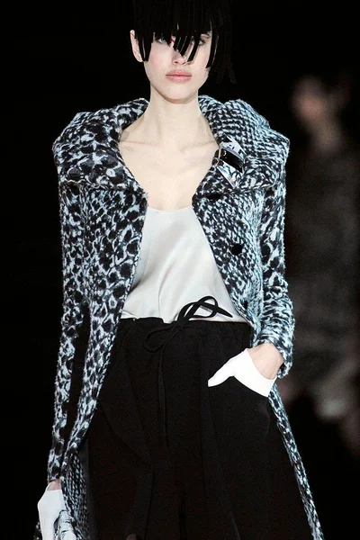 Look 14